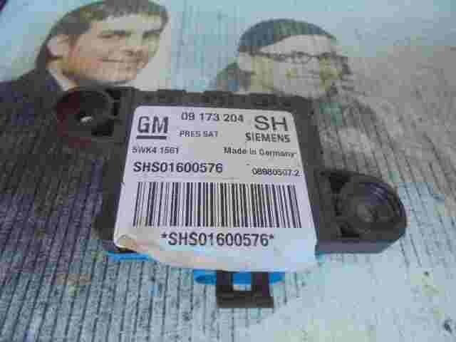 Airbagsensor Airbagsteuergerät   Opel Omega B1 GM 09173204SH SIEMENS 5WK41561