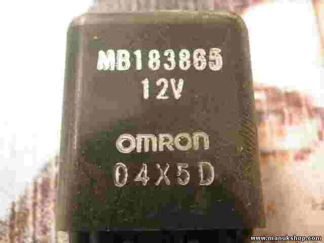 Relais Mitsubishi Pajero Montero MB183865 12V OMRON 04X5D