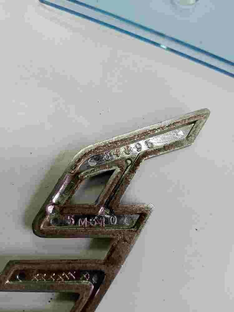 Emblem  Nissan Almera N16 17.8cm. 848955M310 84895-5M310 84895 5M310