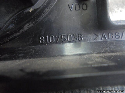 Tacho abdeckung Land Rover Defender (Ld) 2.5 Td5 81075038 88352467