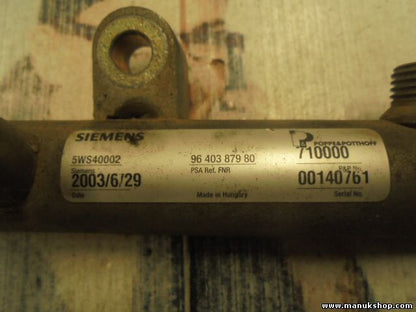 Einspritzleiste Citroen Peugeot 5WS40002 9640387980 SIEMENS 00140761 710000