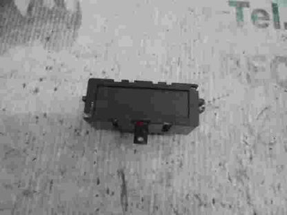 Außentemperaturanzeige Audi A6 C4 4A0919271 4A0 919 271 BORG