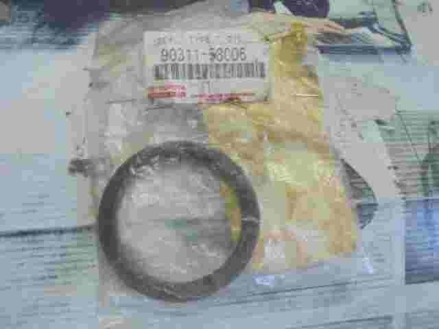 Lager Nadelrolle Toyota Land Cruiser 9031158006 90311-58006