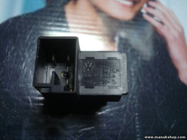Schalter Tankklappe Öffner VW Passat 3BG Golf 5 Bora 1J0959833A 1J0 959 833 A
