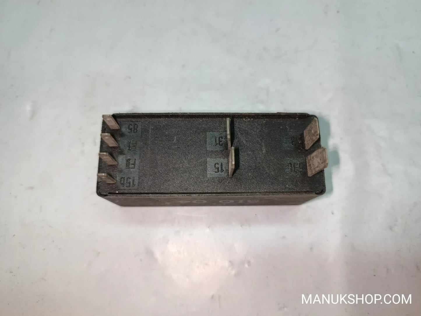 Wischerrelais  BMW E24 E28 E30 13746132 1 374 613.2
