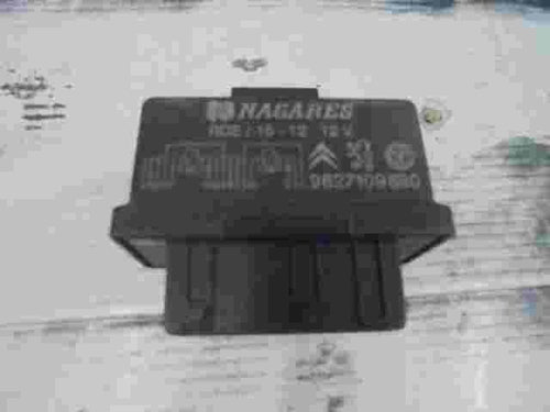 Kraftstoffpumpenrelais Citroen Berlingo Peugeot Partner 9627109680 NAGARES