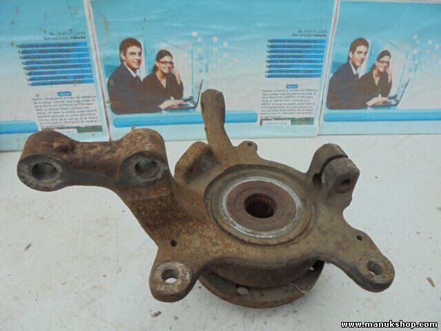 Achsschenkel vorne rechts Renault Scénic 2000/11-2003 7700426745 8200171673