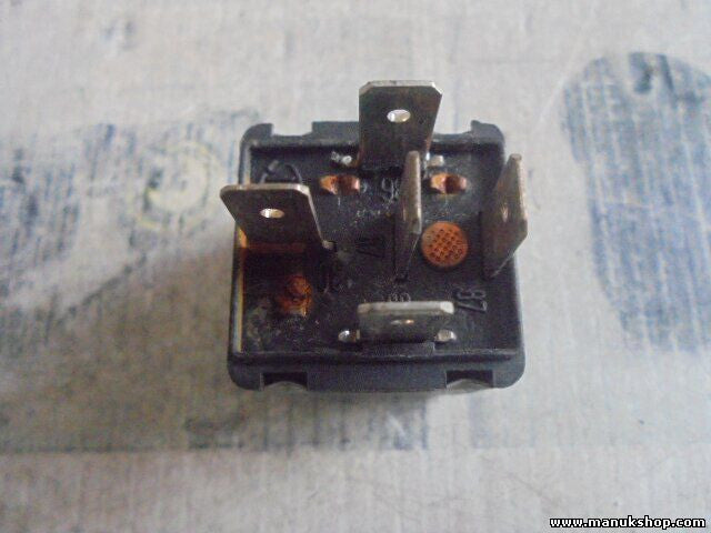 Relais Iveco 24V 0108 SIPEA