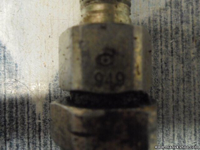 Einspritzdüse injektor Nissan Terrano Ford Maverick II R20 2,7 0050B949 DTB1133