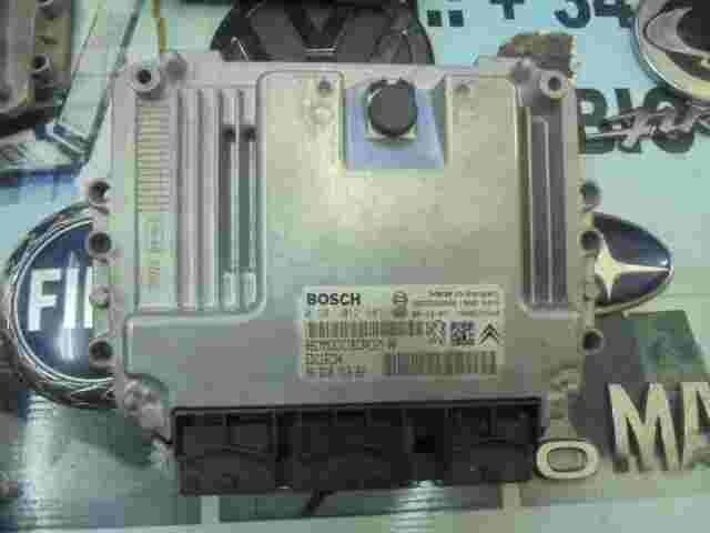 Motorsteuergerät Citroen C5 Peugeot 9661971380 9653958980 EDC16C34 0281012987