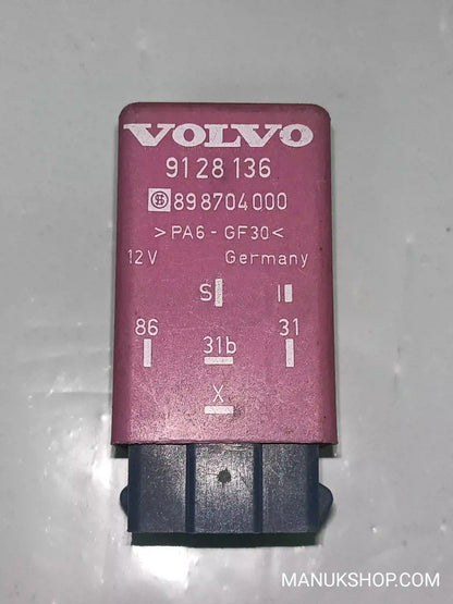 Wischerrelais Volvo S70  V70 9128136 91 28 136  898704000 89 8704 000