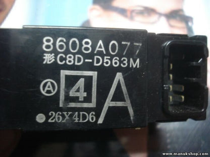 Fensterheber schalter Mitsubishi Colt 8608A077 C8D-D563M-UK F000150 120106A