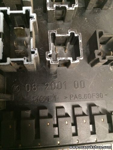 Sicherungskasten Mercedes-Benz W163 1635450005 163 545 00 05 LK 08200100