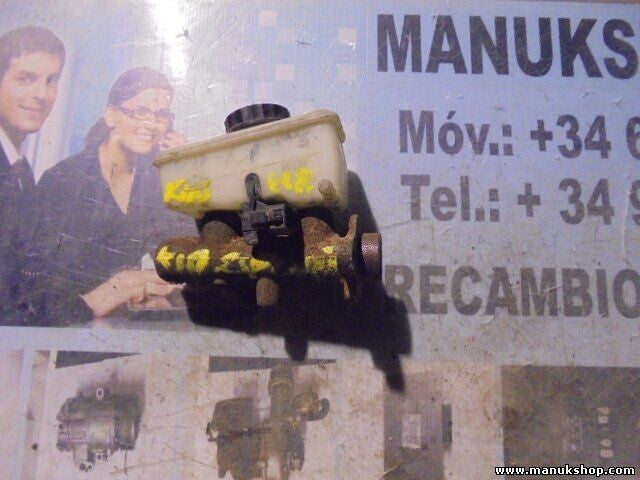 Hauptbremszylinder Kia Sportage 2.0 TD 12.96 - 12.01 0K01143400A