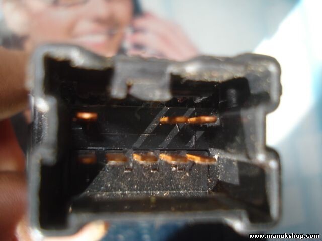 Warnblinkschalter Nissan Almera Tino NILES 06016