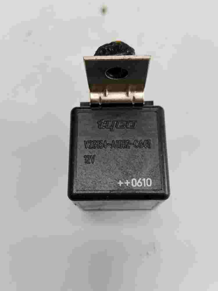 Leistungsrelais   Toyota Hiace II Tyco V23134A1052C643 V23134-A1052-C643 12V