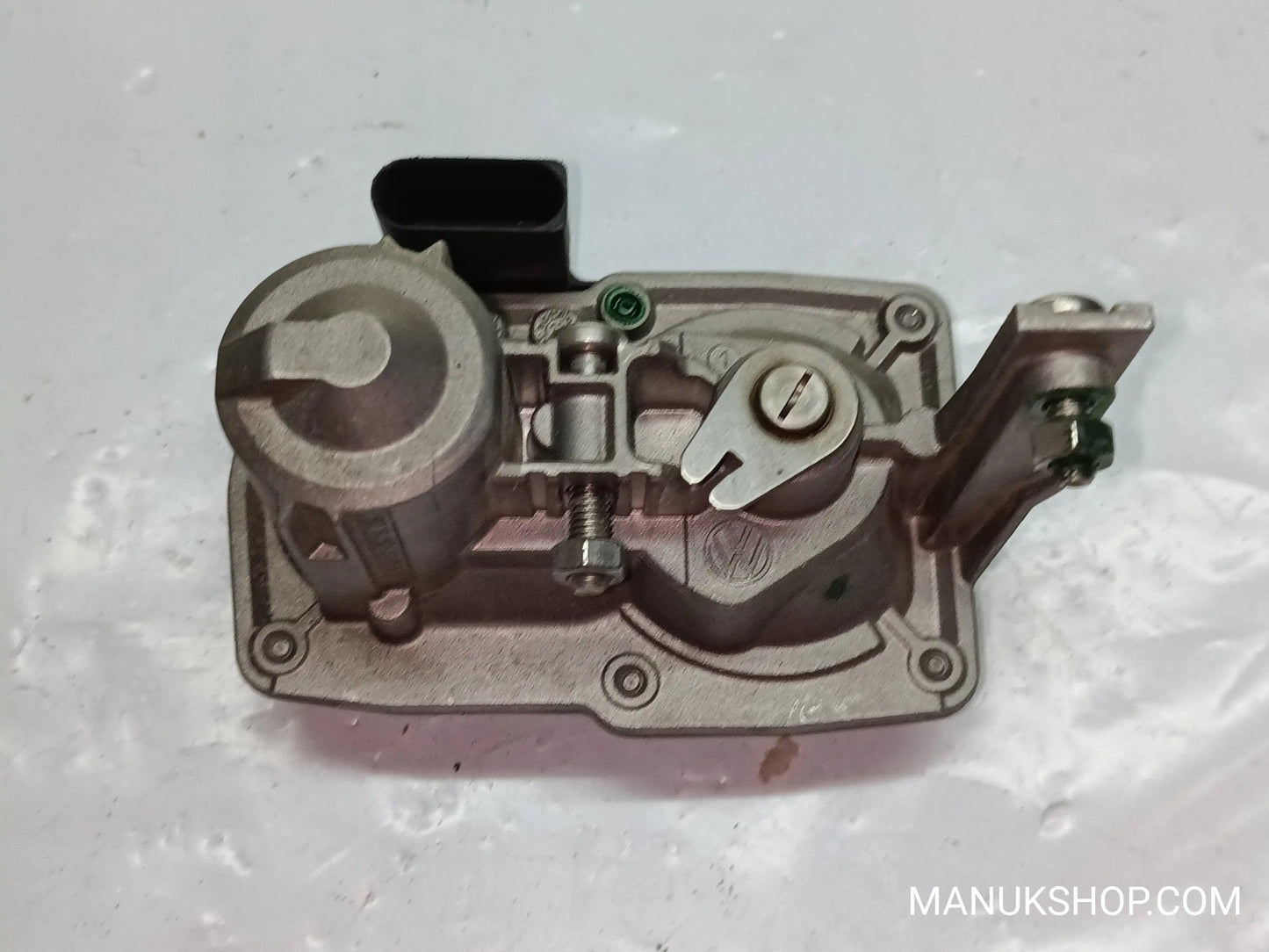Drosselklappe Audi A3 VW Golf 5Q0253691F 5Q0.253.691.F