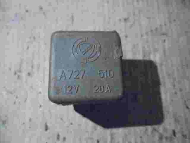 Relais Alfa Romeo Fiat A727510 A727 510 12V