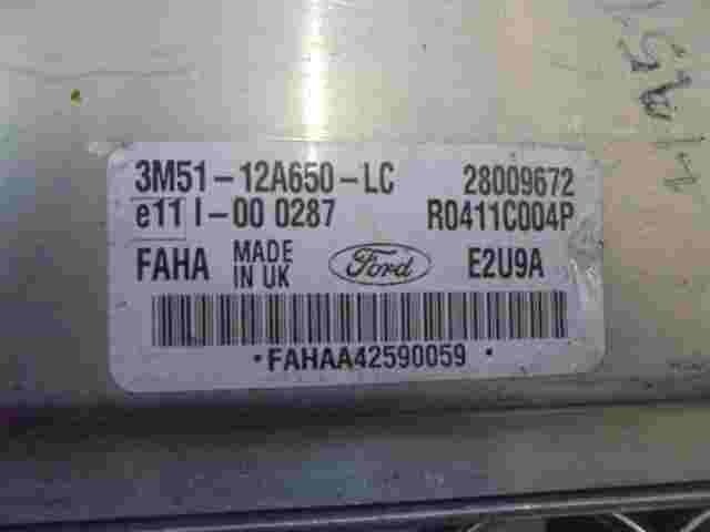Motorsteuergerät Ford Focus FAHA 3M5112A650LC 28009672 R0411C004P FAHAA42590059