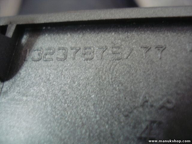 Mittelkonsole Opel Vectra C Signum 1323787577 13237875 77 230635620