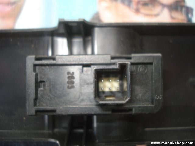 Fensterheber schalter Astra H Zafira B 13197132 GM 93162821 03459160 03459160