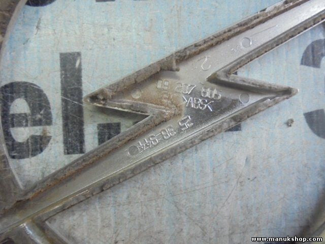 Emblem Logo hinten Opel Zafira A 09207805 092 078 05 2538944 25 38 944