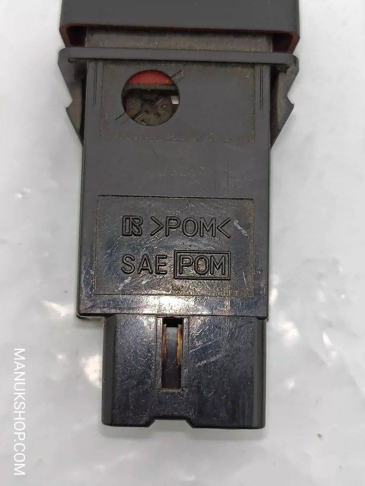 Warnblinkschalter Isuzu Rodeo  7637U88 763-7U88 2 R SAE POM