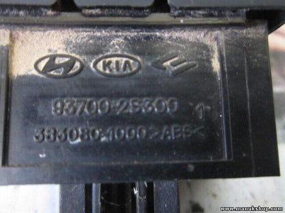 Schalter Innenbeleuchtung Hyundai ix35 2010937002S300 93700-2S300 3830801000