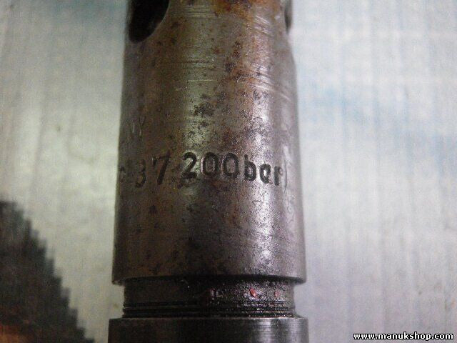 Einspritzdüse injektor Land Rover Defender LD 2,5 KBAL90P37 KBAL 90 P 37 200 bar