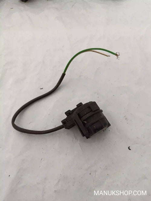 Anschlussstecker Sicherungskasten Mercedes-Benz E-Class 0255455028 025 545 50 28