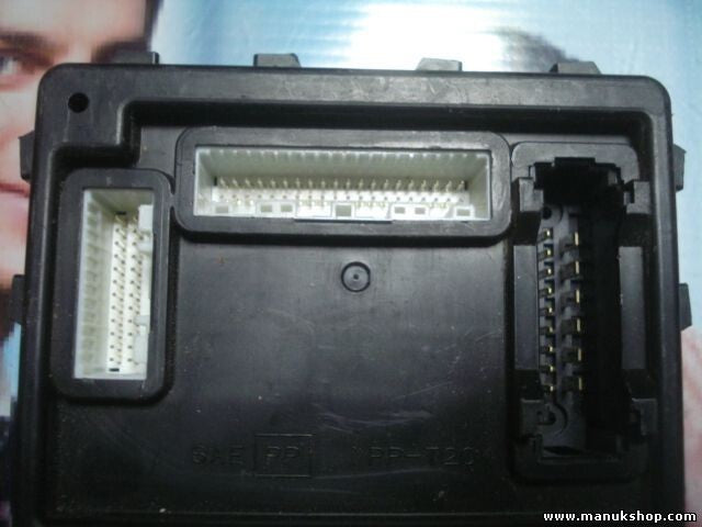 Sicherungskasten Suzuki Grand Vitara 36770-65J50 3677065J50 LOT7X10 B64J2