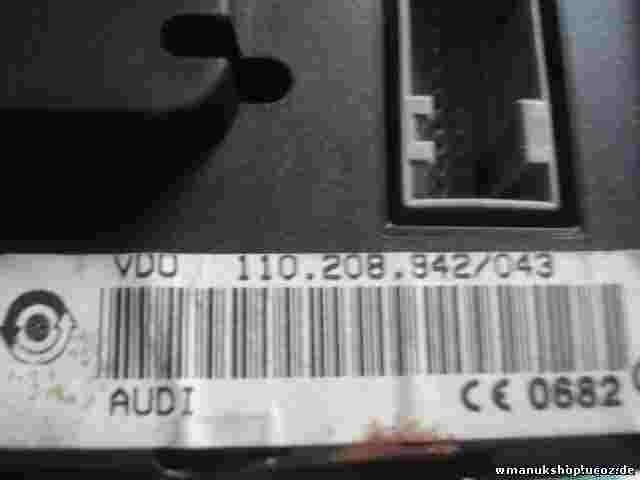 Kombiinstrument Tacho Audi A4 1.9 TDI Quattro 8D0920932FX VDO 110208942043