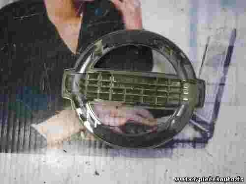 Emblem Logo hinten Nissan Kubistar Nissan NV200 8200242570 FABI 8214