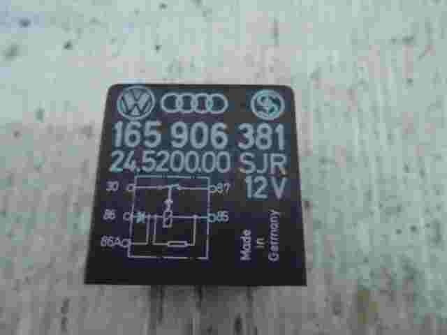 Relais VW Golf Passat 165906381 165 906 381 24.5200.00 SJR 12V Nr.30