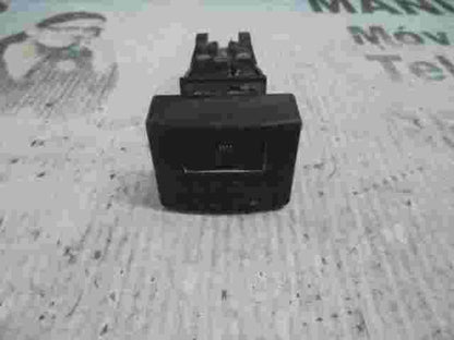 Schalter Nissan 253829X100