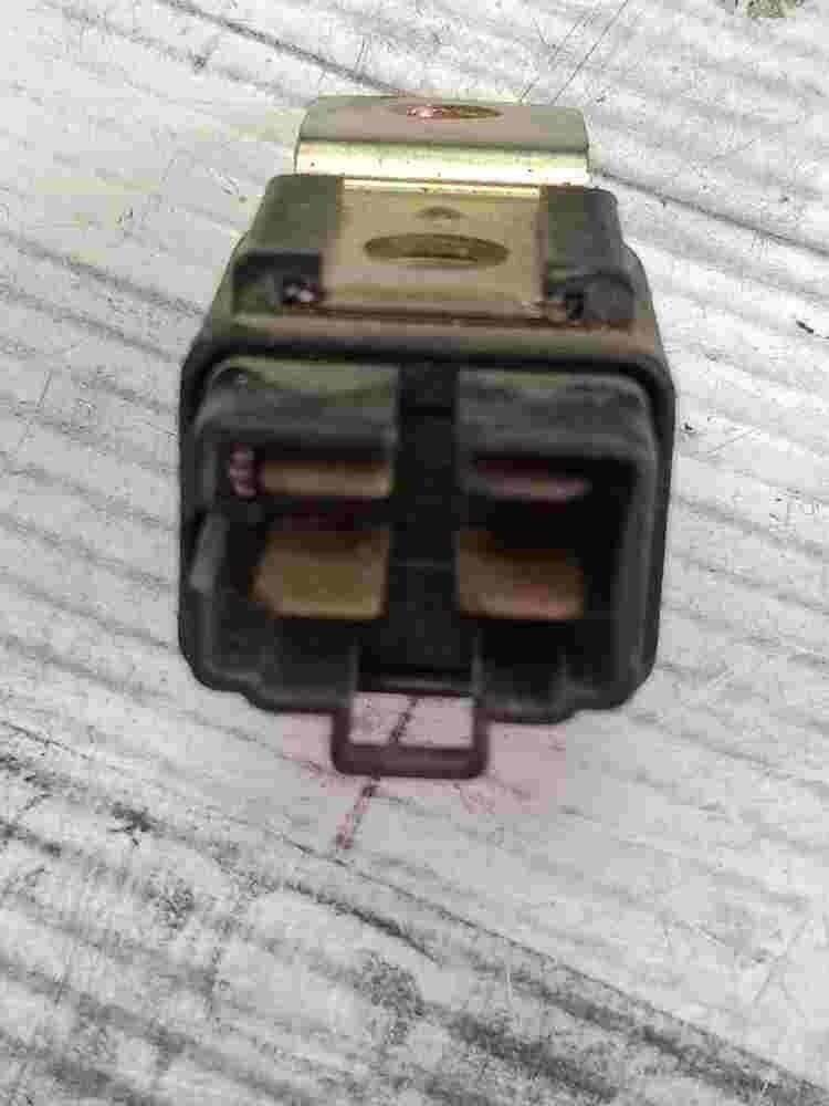 Leistungsrelais Hyundai Terracan H-1 Kia Sorento HMC 9522402000 95224-02000