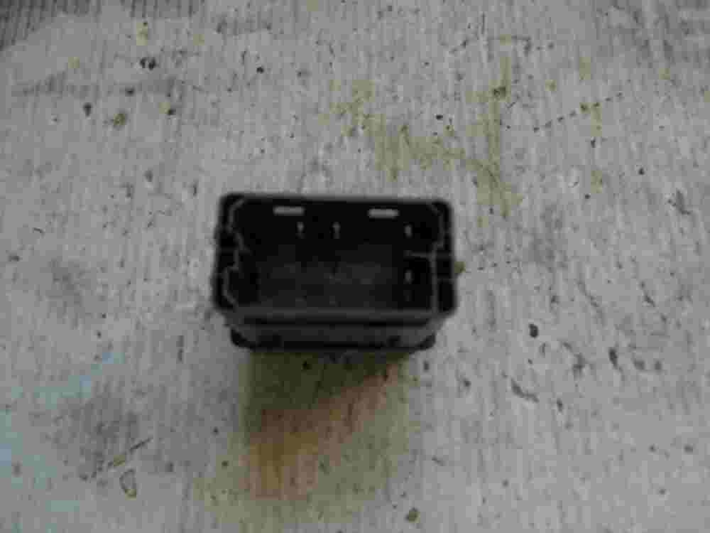 Schalter Renault Premium DX OFF 7420851289