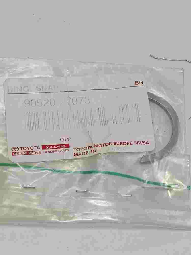 Retaining Rings Snap  Toyota Yaris 9052027073 90520-27073 90520 27073