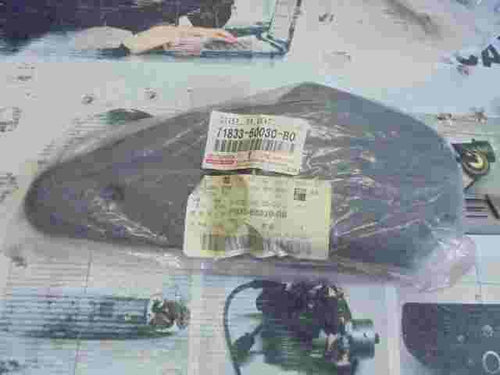 Cover Rear Seat Toyota Land Cruiser 100 Prado Lexus LX 470 Sienna 7183360040B0