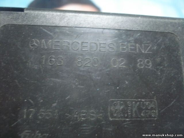 Antennenverstärker Mercedes Benz W163 270 CDI ML 1638200289 163 820 02 89