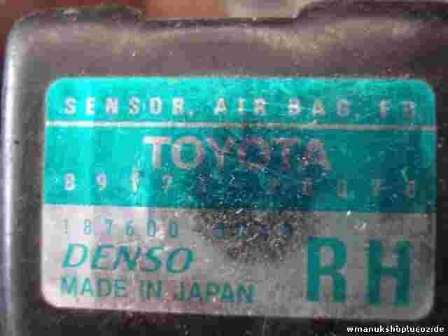 Airbagsensor Airbagsteuergerät Toyota Avensis T22 1876003210 DENSO 8917320070