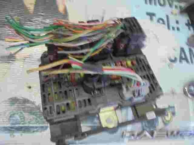 Sicherungskasten Citroen C4 C5 Peugeot 9657718780  BSM-L06-00 S118983006K