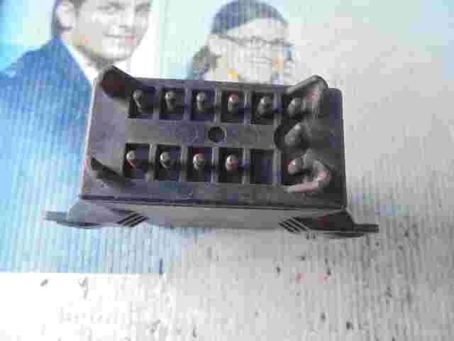 Temperaturregler Steuergerät Mercedes-Benz W126 0008220403 BOSCH 1147328001