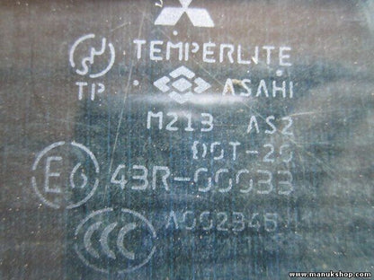 Dreieckscheibe Seitenscheibe hinten rechts Mitsubishi Pajero A002345 E6