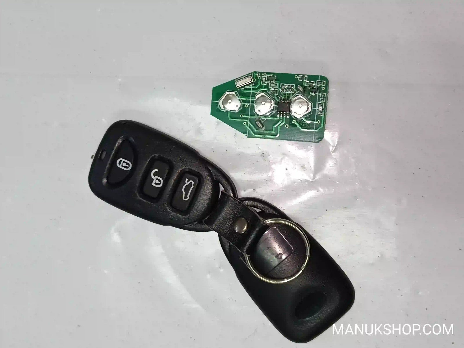 Funkfernbedienung Schlüssel Gehäuse  Kia Hyundai Elantra Sportage Q113Y Q113-Y