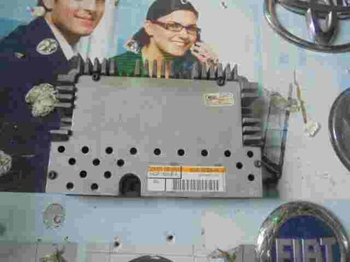 Antennenverstärker Ford Scorpio 95GP18T806AA 95GP-18T806-AA 94GP18B849A