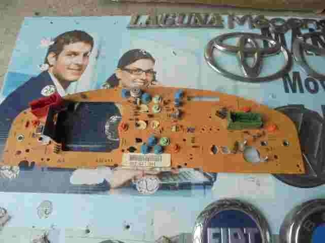 Diagramm des Tachometers Audi 100 (C4) 992647344 VDO 992 647 344