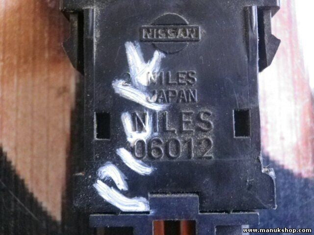 Warnblinkschalter Nissan micra NILES 06012