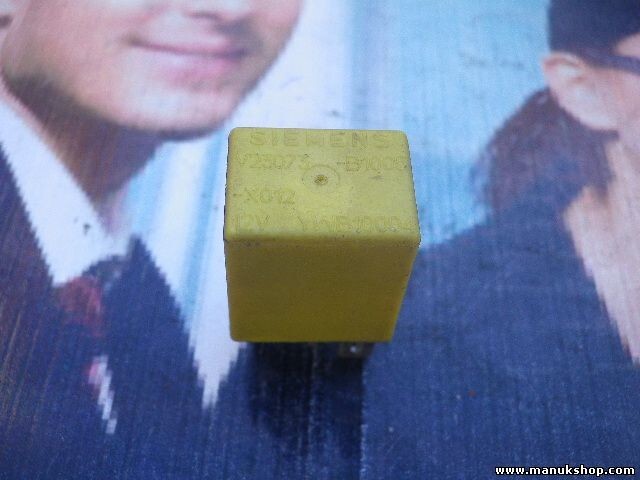 Relais Land Rover SIEMENS/ YWB10004 V23073-B1005 V23073B1005