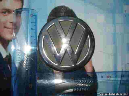 Emblem Logo hinten VW Volkswagen Passat 3B0853630 3B0853630A